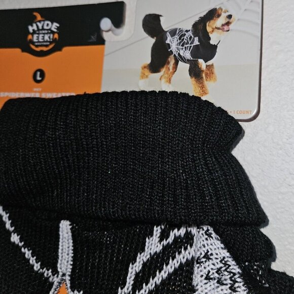 NEW Spiderweb Sweater Dog Pet Halloween Costume Size Large (Up to 80 lbs) Black - Picture 4 of 6